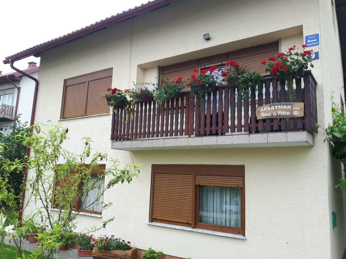 Apartman Petra & Tena Слуни Екстериор снимка